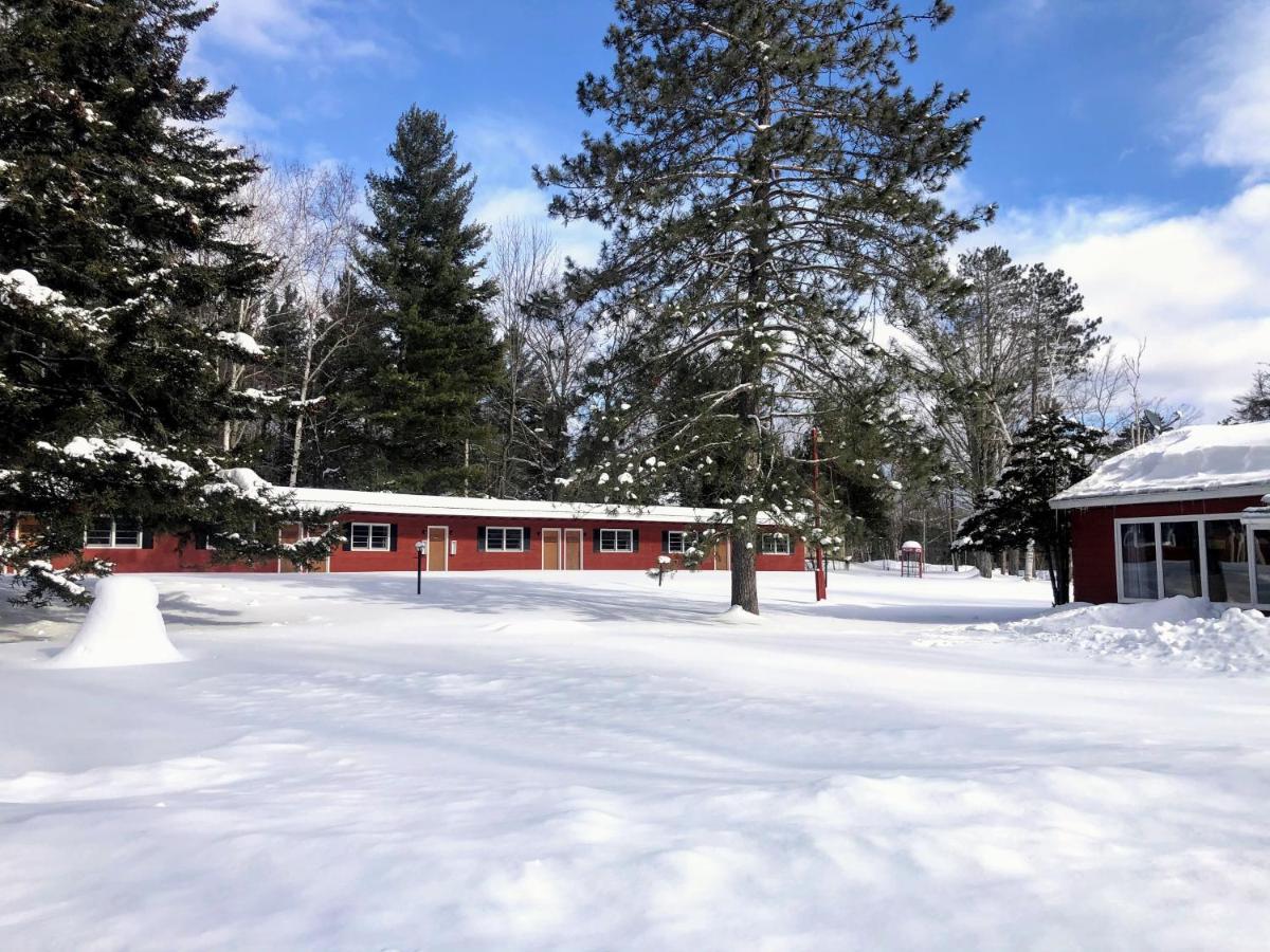 The Lorca Adirondacks Motel Indian Lake Buitenkant foto
